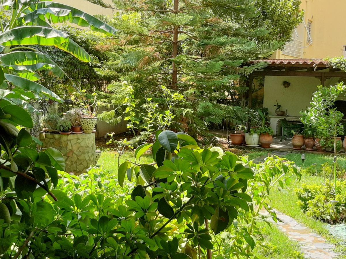 Lovely House Atene Esterno foto